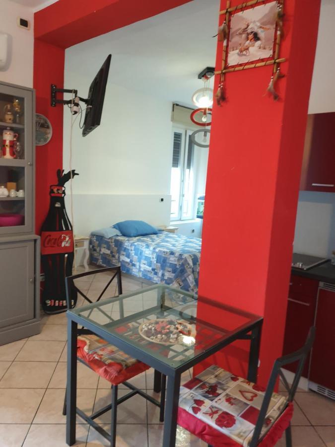 Romeo1 Apartment กัลลาราเต ภายนอก รูปภาพ