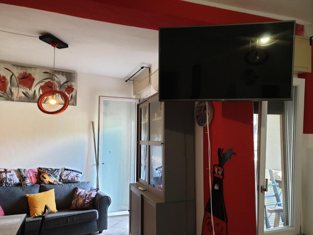 Romeo1 Apartment กัลลาราเต ภายนอก รูปภาพ