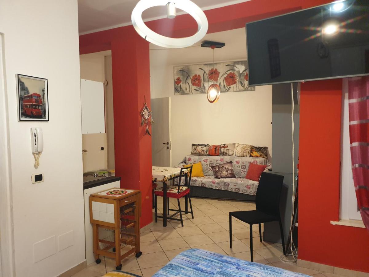 Romeo1 Apartment กัลลาราเต ภายนอก รูปภาพ