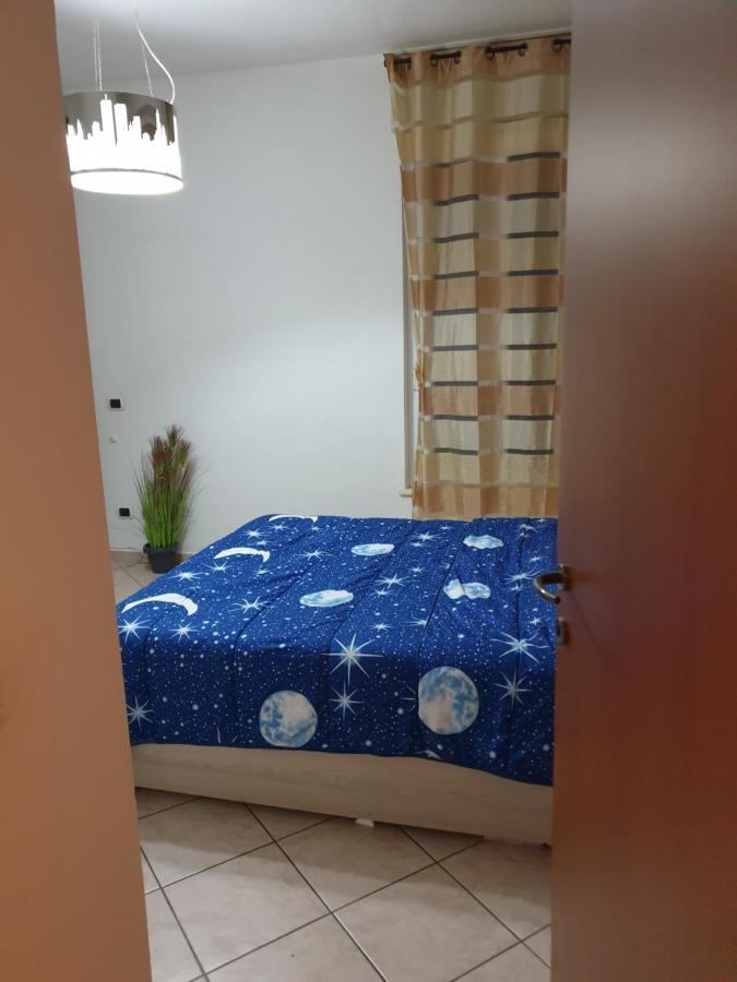 Romeo1 Apartment กัลลาราเต ภายนอก รูปภาพ