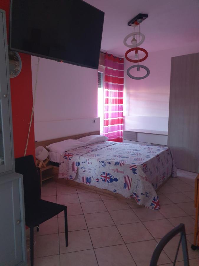 Romeo1 Apartment กัลลาราเต ภายนอก รูปภาพ
