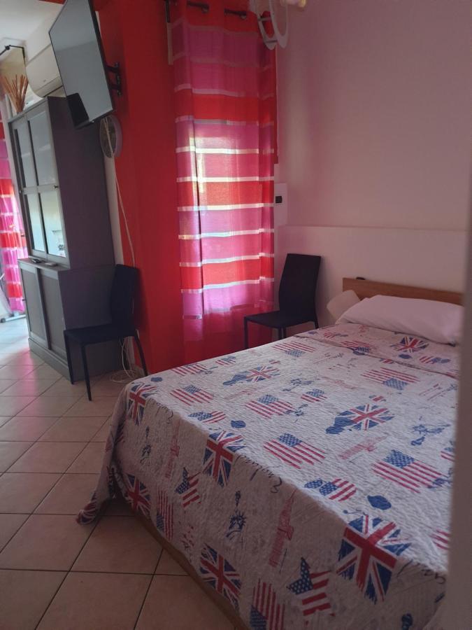 Romeo1 Apartment กัลลาราเต ภายนอก รูปภาพ