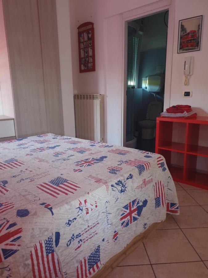 Romeo1 Apartment กัลลาราเต ภายนอก รูปภาพ