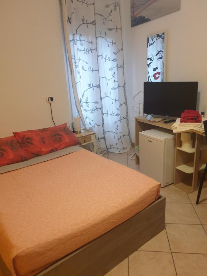 Romeo1 Apartment กัลลาราเต ภายนอก รูปภาพ